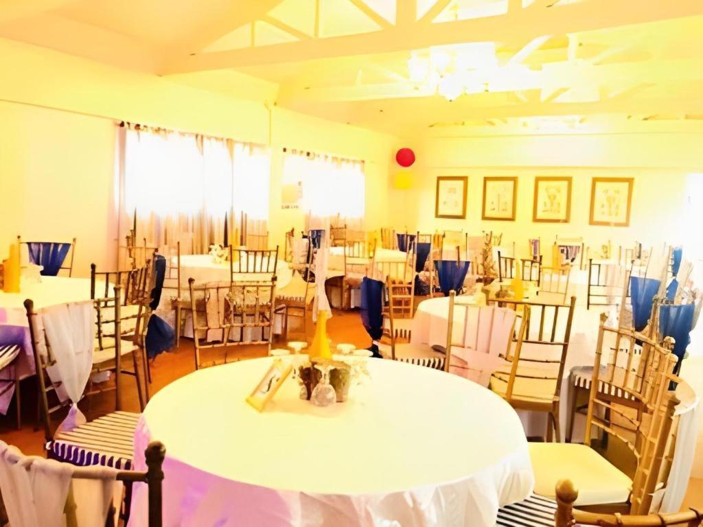 The Alpa Hotel And Restaurant Batangas Exterior photo
