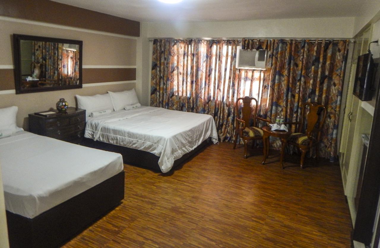 The Alpa Hotel And Restaurant Batangas Exterior photo